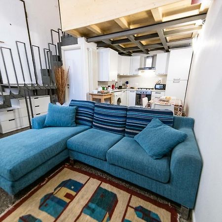 Anais' Loft- Osp. Sant'Orsola-Fiera Lägenhet Bologna Exteriör bild