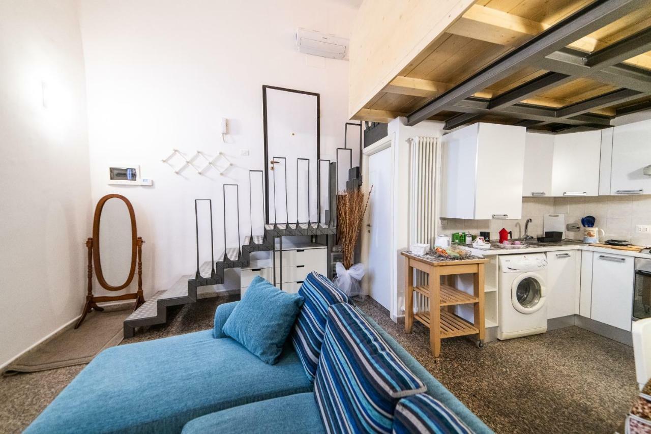 Anais' Loft- Osp. Sant'Orsola-Fiera Lägenhet Bologna Exteriör bild