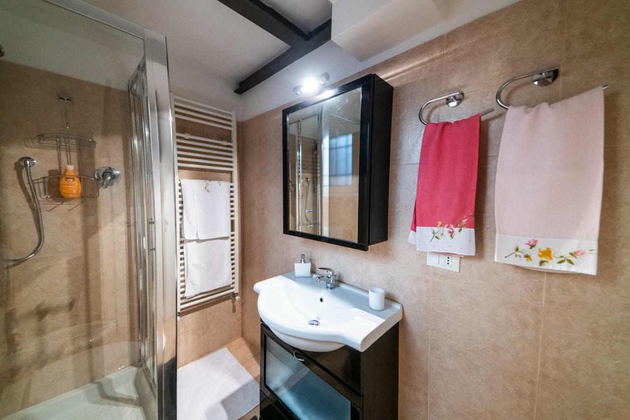 Anais' Loft- Osp. Sant'Orsola-Fiera Lägenhet Bologna Exteriör bild
